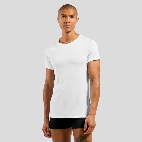 T-shirt Odlo Active F-Dry Light ECO MC. Białe t-shirty męskie Odlo, m, bez wzorów, bez kołnierzyka. W wyprzedaży za 129.99 zł.