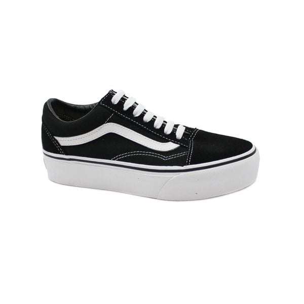 Obuwie sportowe Kobieta VANS UA Old Skool Platfor. Czarne buty sportowe na co dzień damskie Vans, bez wzorów, trekkingowe, Vans Old Skool. Za 427.12 zł.