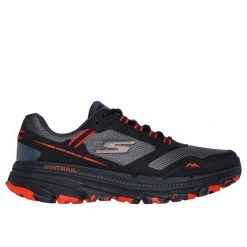 Buty trailowe Skechers Go Run Trail Altitude 2.0. Brązowe obuwie do biegania damskie Skechers. Za 315.99 zł.