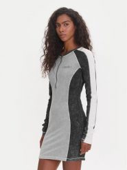 Guess Sukienka codzienna W5YK79 K1D80 Szary Regular Fit. Szare sukienki damskie Guess, na co dzień, m, z aplikacjami, z bawełny, bez kołnierzyka, bez ramiączek, proste. Za 259.99 zł.