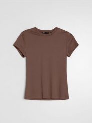 Gładka koszulka basic - brązowy. Brązowe t-shirty damskie Sinsay, l, bez wzorów, bez kołnierzyka. Za 19.99 zł.