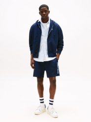 TOMMY JEANS Bluza w kolorze granatowym rozmiar: XL. Niebieskie bluzy z kapturem męskie Tommy Jeans, xl, z bawełny. Za 388.16 zł.