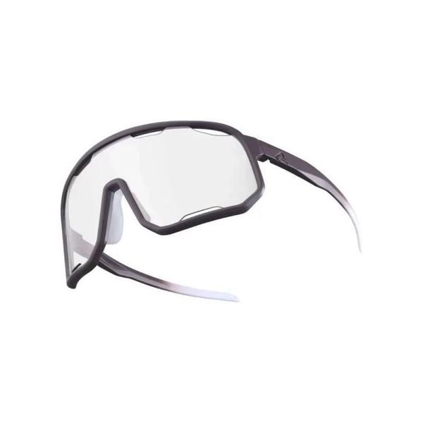 Okulary fotochromowe z 3 wymiennymi soczewkami ROCKBROS. Brązowe okulary przeciwsłoneczne męskie ROCKBROS. Za 172.46 zł.
