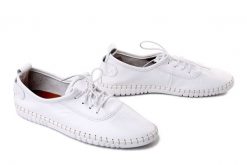 Boccato 500-1722 23 TKRKBYZ biały, półbuty damskie. Białe półbuty damskie Boccato, bez wzorów, bez obcasa. Za 259.90 zł.