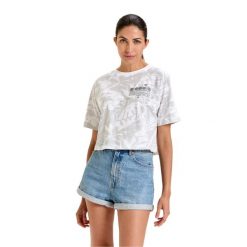 Koszulka damska DIADORA L. T-SHIRT SS CROP MANIFESTO. Czerwone bluzki sportowe damskie Diadora, l, bez wzorów, bez ramiączek. Za 49.99 zł.