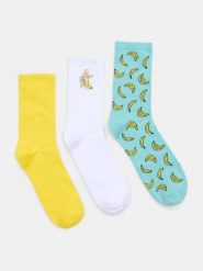 Długie skarpetki z bawełną z motywem bananów 3 pack - wielobarwny. Skarpetki męskie Sinsay, bez wzorów, z bawełny. Za 12.99 zł.