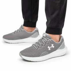 Buty męskie sportowe treningowe Under Armour UA CHARGED SURGE 4. Białe buty fitness męskie Under Armour, do biegania. Za 209.00 zł.