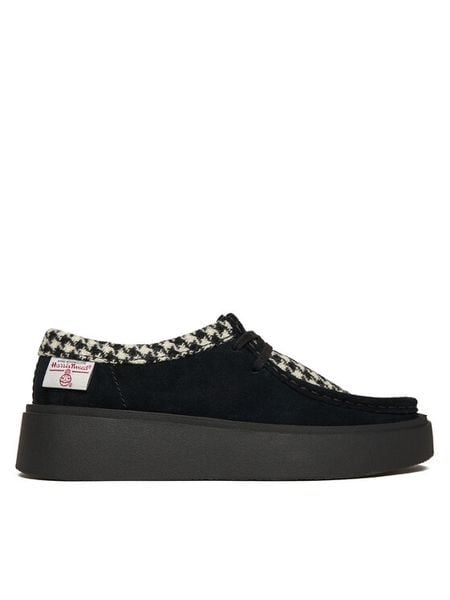 Clarks Półbuty Torview W 26184945 Czarny. Czarne półbuty damskie Clarks, bez wzorów, ze skóry, bez obcasa, na płaskiej podeszwie. Za 659.99 zł.