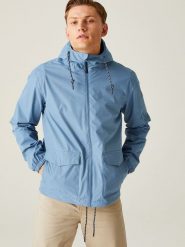 Regatta Kurtka przeciwdeszczowa "Bayano" w kolorze błękitnym rozmiar: XL. Niebieskie kurtki outdoor męskie Regatta, s, bez wzorów, bez kaptura. Za 165.71 zł.