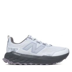 Buty do biegania New Balance. Szare obuwie do biegania damskie New Balance. Za 529.99 zł.