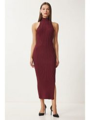 Happiness Istanbul Sukienka w kolorze czerwonym rozmiar: S/M. Czerwone sukienki damskie Happiness Istanbul, m, bez wzorów, prążkowane, bez kołnierzyka, bez ramiączek, maxi. Za 86.99 zł.