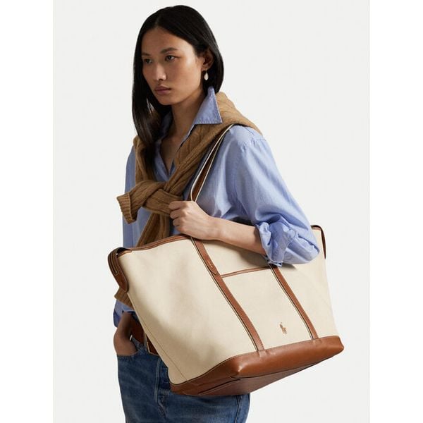 Torebka Polo Ralph Lauren. Brązowe torebki klasyczne damskie Polo Ralph Lauren, bez wzorów, bez dodatków. Za 1,599.00 zł.