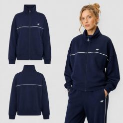 BLUZA DAMSKA DRESOWA 4F SPORTOWA TRENINGOWA NA CO DZIEŃ KOLOR NIEBIESKI. Niebieskie bluzy bez kaptura damskie 4f, l, bez wzorów, z bawełny, bez ramiączek, bez kaptura. Za 132.85 zł.