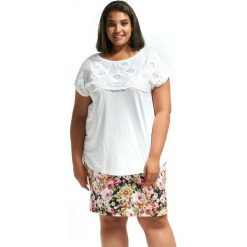 Biała bluzka Hania z haftem duże rozmiary XXL OVERSIZE PLUS SIZE LATO. Białe bluzki damskie Moda Size Plus Iwanek, plus size, z aplikacjami, z bawełny, eleganckie, bez kołnierzyka, plus size, bez ramiączek. W wyprzedaży za 55.00 zł.