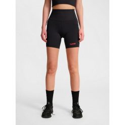 Szorty damskie Hummel Hiit Intensity. Czarne spodenki sportowe damskie HUMMEL, na fitness i siłownię. Za 234.00 zł.
