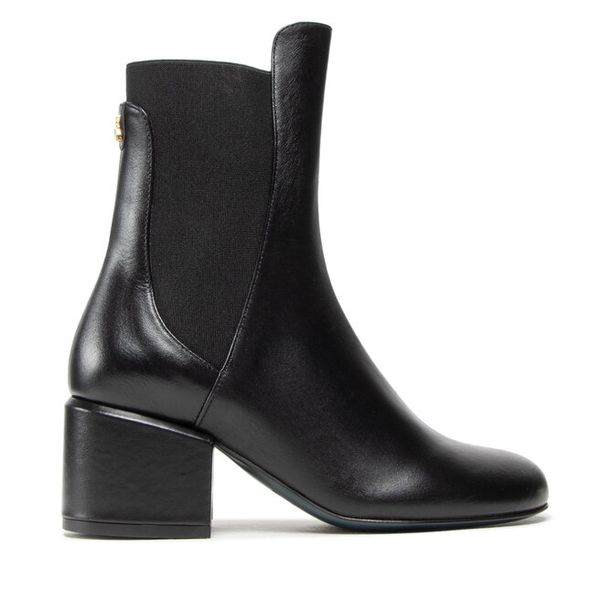 Botki Patrizia Pepe. Czarne botki damskie Patrizia Pepe, bez obcasa, na słupku, bez zapięcia. Za 949.99 zł.