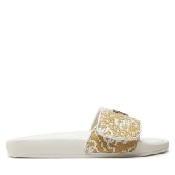 Klapki Guess. Brązowe klapki damskie Guess, z aplikacjami, bez obcasa. Za 239.99 zł.