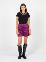 Rebel Queen By Liu Jo T-Shirt | YA2266 J0002 | Kobieta | Czarny. Czarne t-shirty damskie Liu Jo, xs, bez wzorów, z bawełny, bez kołnierzyka. W wyprzedaży za 189.00 zł.