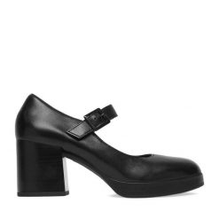 Czółenka Lasocki. Czarne czółenka damskie Lasocki, bez wzorów, bez obcasa. Za 239.99 zł.