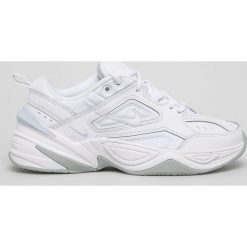 Nike Sportswear - Buty M2k Tekno. Białe buty sportowe na co dzień damskie Nike Sportswear, z materiału, bez zapięcia. W wyprzedaży za 329.90 zł.