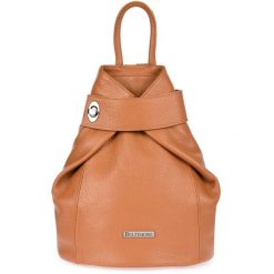 Plecak camelowy Beltimore T54. Brązowe plecaki damskie bez wzorów, ze skóry, eleganckie. Za 285.99 zł.