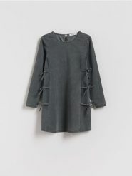 Sukienka z kokardkami - ciemnoszary. Szare sukienki dziewczęce Reserved, bez wzorów, z bawełny, bez ramiączek. Za 79.99 zł.