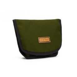 Torba z paskiem Restrap Hip Pouch. Zielone torebki klasyczne damskie RESTRAP, bez wzorów, bez dodatków. Za 166.00 zł.