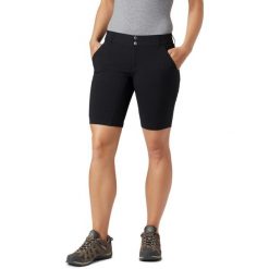 Krótkie spodenki turystyczne damskie Columbia Saturday Trail Long Short. Czarne szorty damskie Columbia, bez wzorów, sportowe. Za 199.99 zł.