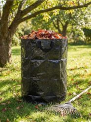 Torba ogrodowa na odpady zielone - zielony. Zielone torebki klasyczne damskie Sinsay, bez wzorów, bez dodatków. Za 15.99 zł.