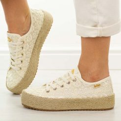 Beżowe trampki damskie, espadryle Lee Cooper 4328. Brązowe espadryle damskie Lee Cooper, bez wzorów, z jeansu. Za 169.00 zł.
