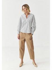 TATUUM Bluzka w kolorze biało-czarnym rozmiar: 34. Białe bluzki damskie Tatuum, bez wzorów, bez kołnierzyka, bez ramiączek. Za 122.09 zł.