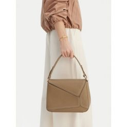 Torebka GINO ROSSI. Brązowe torebki klasyczne damskie Gino Rossi, bez wzorów, bez dodatków. Za 199.99 zł.