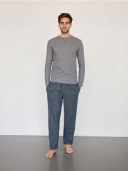 Dwuczęściowa piżama - ciemnoszary. Szare piżamy męskie Reserved, l, bez wzorów, z bawełny, bez ramiączek. W wyprzedaży za 79.99 zł.