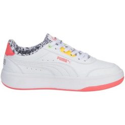 Buty Puma Tori Me Happy 386384 01 białe. Białe buty sportowe na co dzień damskie bez wzorów, z gumy. W wyprzedaży za 338.63 zł.