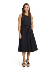 Vera Mont Sukienka w kolorze czarnym rozmiar: 38. Czarne sukienki damskie Vera Mont, bez wzorów, bez kołnierzyka, bez ramiączek, midi, rozkloszowane. Za 147.91 zł.