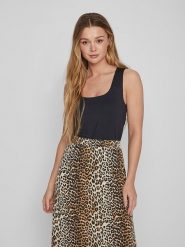 Vila Top w kolorze czarnym rozmiar: XS. Czarne topy damskie Vila, xs, bez wzorów, bez kołnierzyka. Za 72.45 zł.