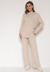 Beżowy Dzianinowy Komplet z Bawełną i Wełną Długi Sweter i Szerokie Spodnie Reinesa. Brązowe spodnie materiałowe damskie Born2be, bez wzorów, z bawełny. Za 139.99 zł.