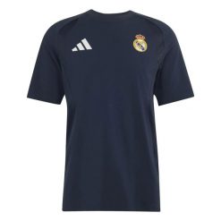 Koszulka Real Madrid Tiro Travel 2026/27. Niebieskie t-shirty sportowe męskie Adidas, xs, ze skóry, bez ramiączek, na fitness i siłownię. Za 194.00 zł.