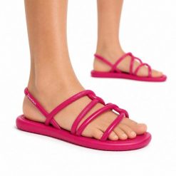 Sandały damskie Ipanema 27135 MEU SOL SANDAL AD. Czerwone sandały damskie Ipanema, bez wzorów, z materiału, bez obcasa. Za 69.00 zł.