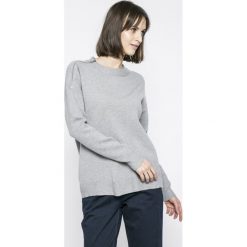 Vero Moda - Sweter. Szare swetry klasyczne damskie Vero Moda, m, z dzianiny, bez kołnierzyka. W wyprzedaży za 34.90 zł.