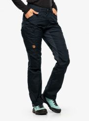 Spodnie damskie Fjallraven Kaipak Trousers Curved. Niebieskie obuwie trekkingowe damskie Fjällräven, na lato. Za 724.89 zł.