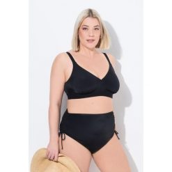 Damskie figi od bikini marszczona taśma wypełnienie z przodu. Czarne bikini damskie Ulla Popken, bez wzorów, plus size. W wyprzedaży za 100.99 zł.