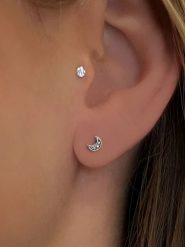 Eclat d'Argent Srebrne kolczyki-wkrętki z cyrkoniami rozmiar: onesize. Szare kolczyki damskie Eclat d'Argent, z cyrkonią, srebrne. Za 65.99 zł.