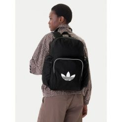 Plecak adidas. Czarne plecaki damskie Adidas, bez wzorów, sportowe. Za 133.99 zł.