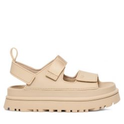 Sandały Ugg. Brązowe sandały damskie Ugg, bez wzorów, bez obcasa, na koturnie. Za 399.99 zł.