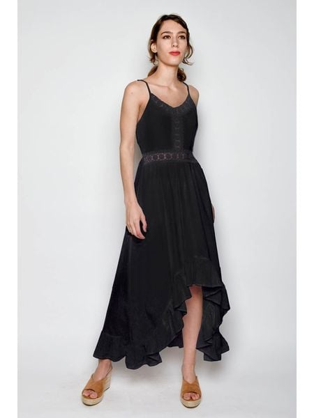 Tarifa Sukienka w kolorze czarnym rozmiar: XL. Czarne sukienki damskie Tarifa, xl, bez wzorów, z bawełny, bez kołnierzyka, bez ramiączek, maxi. Za 127.65 zł.