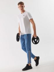 4F Spodnie treningowe szybkoschnące męskie - niebieskie XXL. Niebieskie spodnie sportowe męskie 4f, z dzianiny. W wyprzedaży za 99.99 zł.