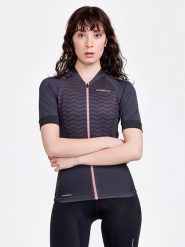 Craft Koszulka kolarska "ADV Endur" w kolorze antracytowym rozmiar: M. Czarne bluzki sportowe damskie Craft, m, bez wzorów, z materiału, bez ramiączek. Za 208.95 zł.