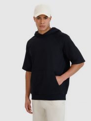 4F Bluza dresowa z krótkim rękawem z kapturem męska - czarna 3XL. Czarne bluzy sportowe męskie 4f, bez wzorów, z bawełny, sportowe, bez kołnierzyka, bez ramiączek. W wyprzedaży za 59.99 zł.