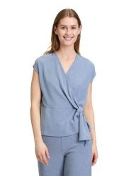 CARTOON Koszulka w kolorze błękitnym rozmiar: 40. Niebieskie t-shirty damskie Cartoon, bez wzorów, bez kołnierzyka. Za 104.99 zł.